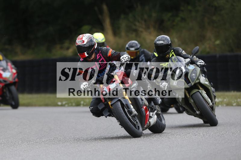 /30 23.06.2025 Get Faster Caremotion ADR/Rider Academy gruen/21